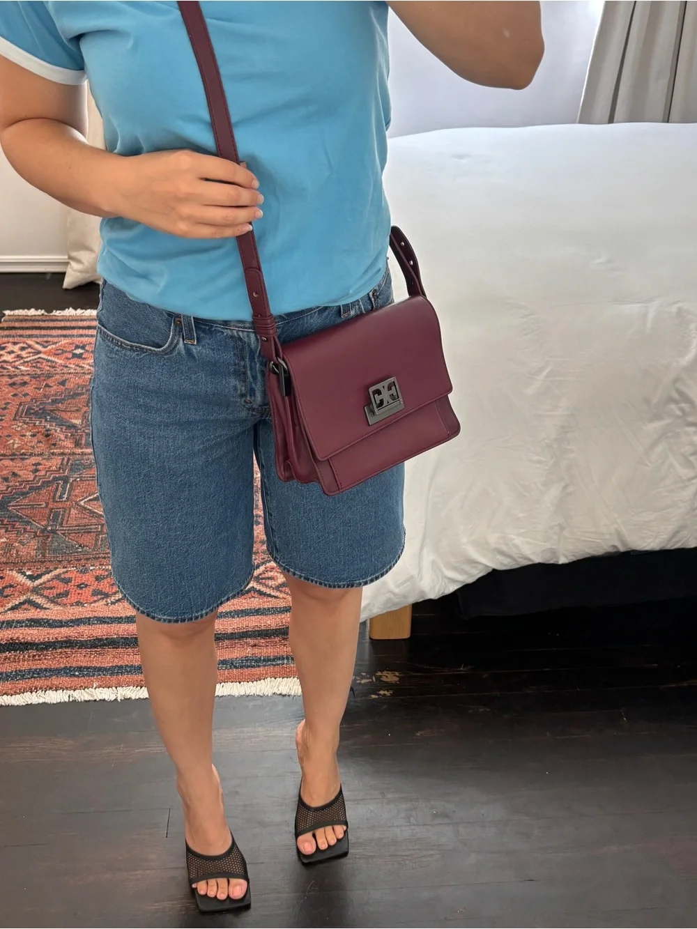 Sam Edelman compact burgundy